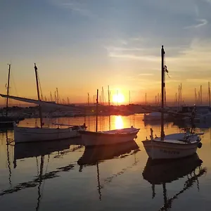 Catalunya, Moderno, Céntrico Y Parking Appartement L' Escala